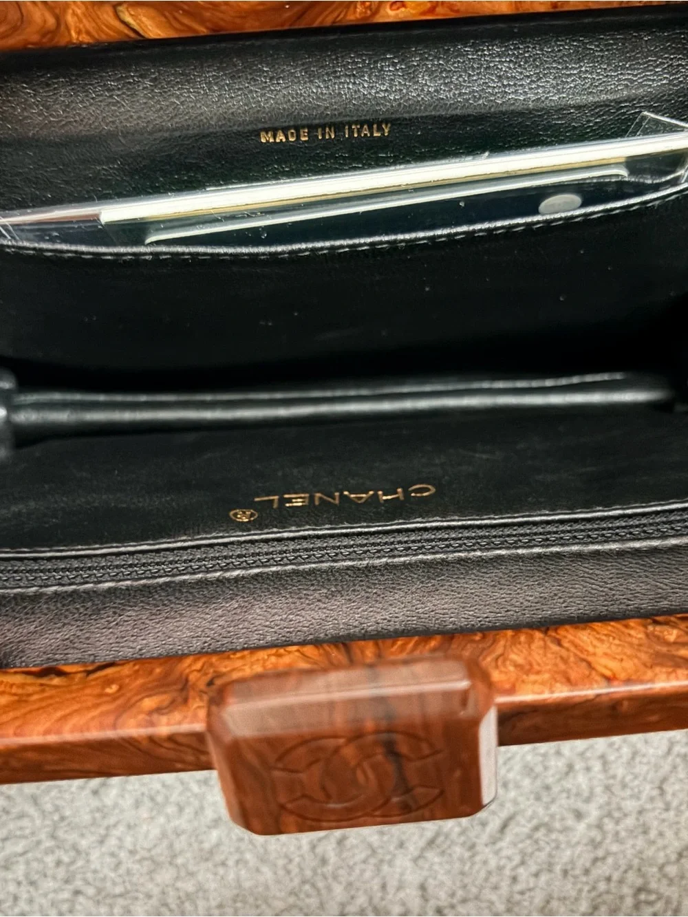 CHANEL Black Quilted Leather Shoulder Bag with Brown Chain